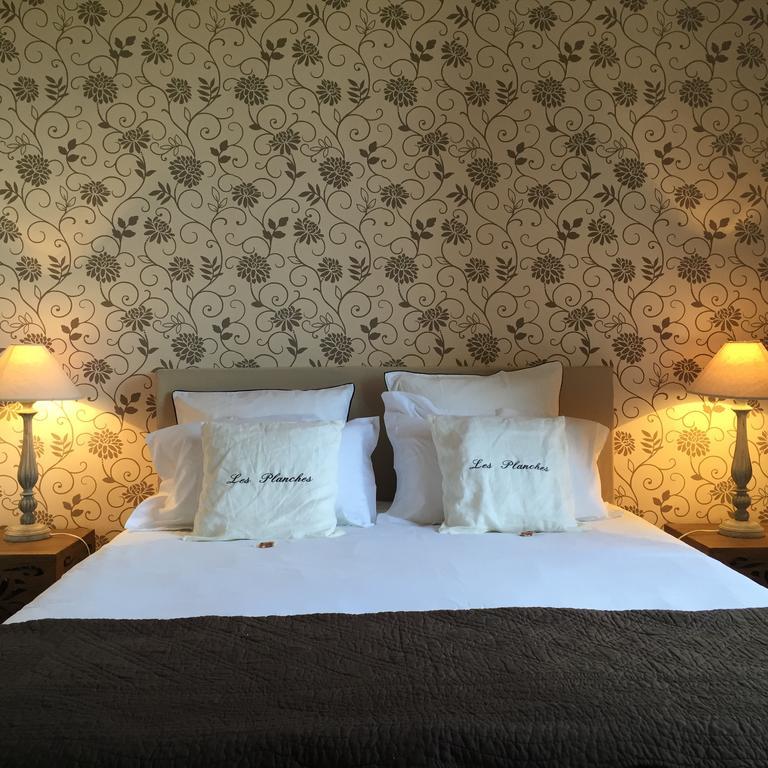 Le Manoir De Benedicte B&B Cahan Eksteriør billede