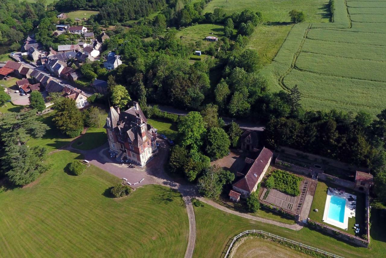 Le Manoir De Benedicte B&B Cahan Eksteriør billede