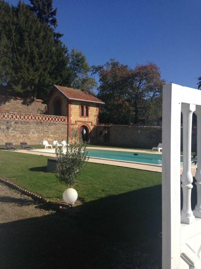 Le Manoir De Benedicte B&B Cahan Eksteriør billede