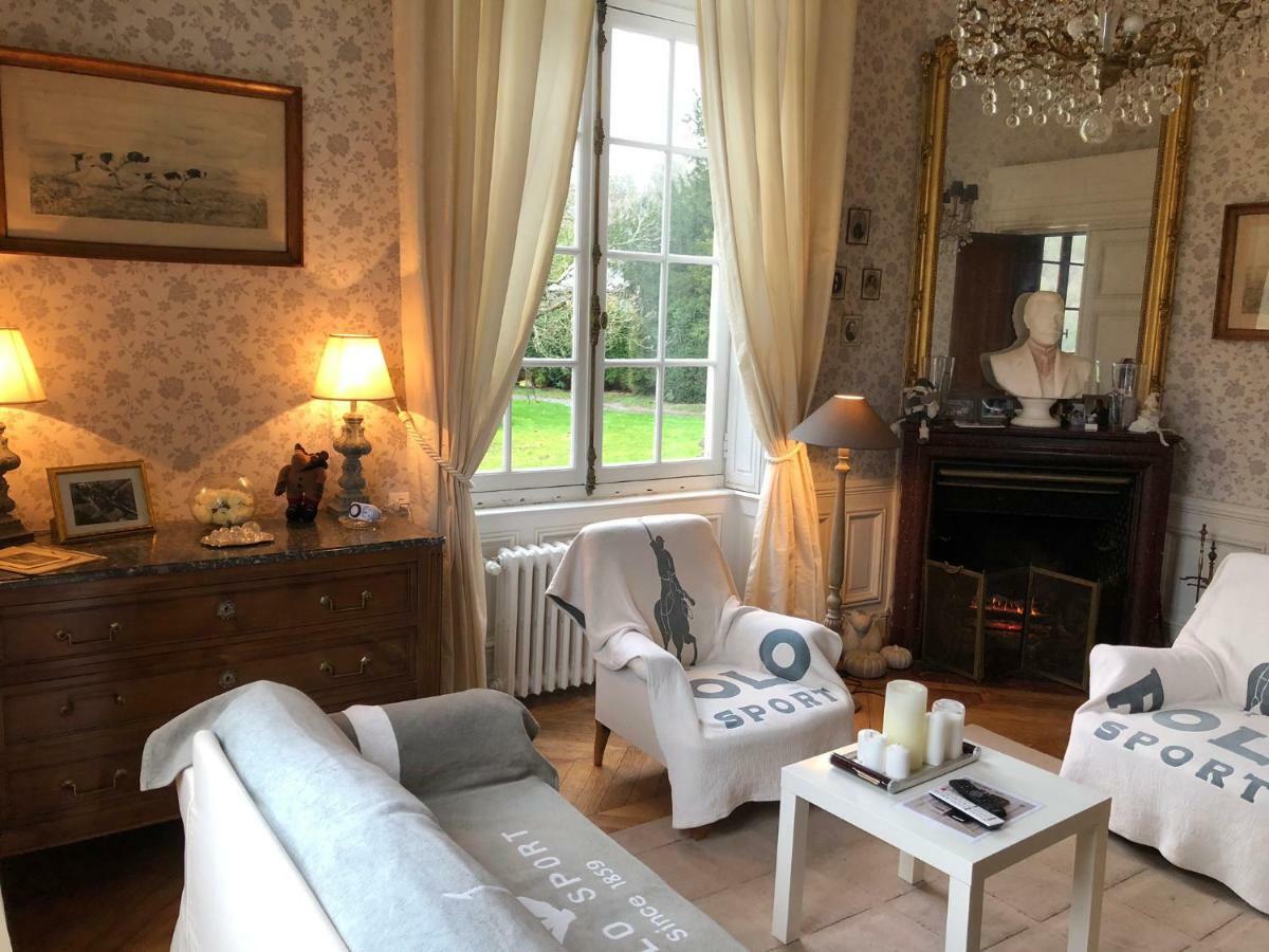Le Manoir De Benedicte B&B Cahan Eksteriør billede