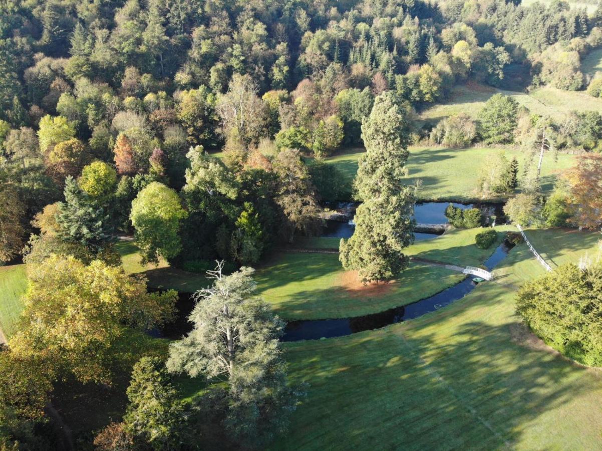 Le Manoir De Benedicte B&B Cahan Eksteriør billede